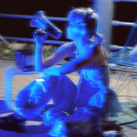 シンガーソングライター・ヒガシアオイが、新曲『ハロ シンガーソングライター・ヒガシアオイが、新曲『ハロ