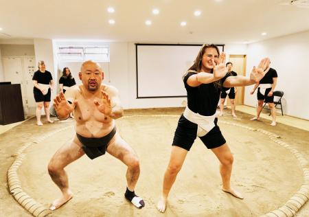 大阪に相撲ショー新施設「Sumo Studio Osaka」オープ