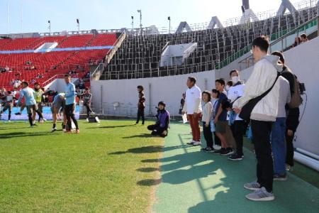 FC大阪とNTTドコモ、地域の子どもたちへプロスポーツ