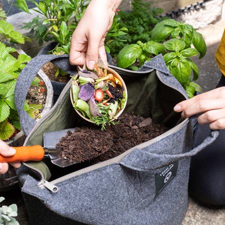 【5年目を迎える継続ESG活動】 官民連携によるutf-8 【5年目を迎える継続ESG活動】 官民連携によるutf-8