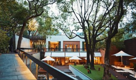 台北の高級リゾートホテル「Villa32」で、SAKE HUNDRE