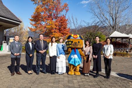 山梨の地域資源を海外へ発信 外国人インフルエンサー