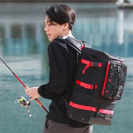 東大阪市のふるさと納税に、”防水リュック” や”ウェー