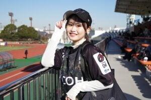 現役女子大生マルチタレント『もか』がリコーブラック