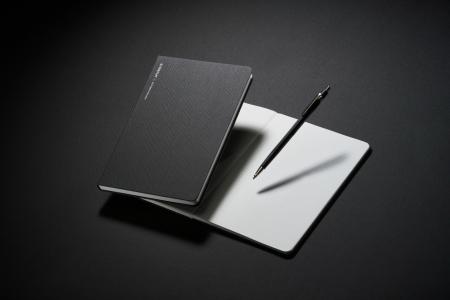 常識を覆す、ウルトラフラット製本。バタフライボード