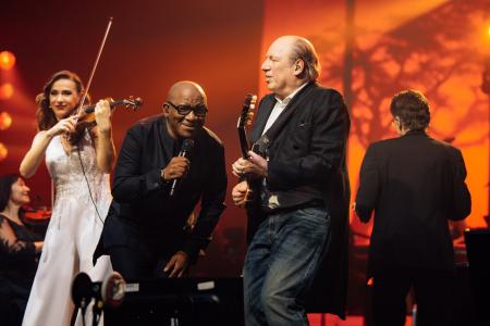 <映画館で、コンサートを超える感動体験>12/26(金) <映画館で、コンサートを超える感動体験>12/26(金)