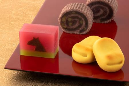 午年の幸をねがって。令和8年(2026年)の新年を寿ぐ、 午年の幸をねがって。令和8年(2026年)の新年を寿ぐ、