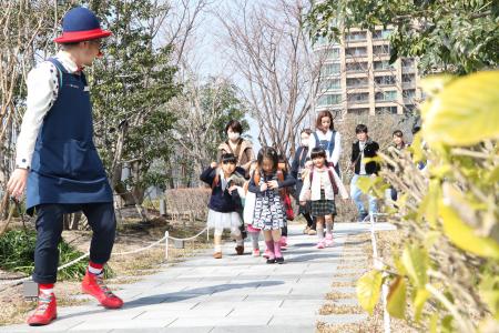 ～ランドセルを背負って「おさんぽ」しよう！～　池田