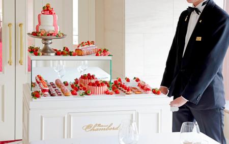 【リーガロイヤルホテル大阪】1日1組限定！“いちごの