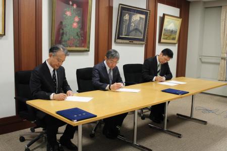 【武蔵大学】「ゼミの武蔵」の高大連携 ― 武蔵大utf-8