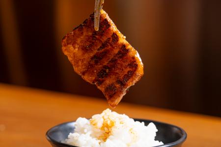 「焼肉の原点回帰！たれにとことんこだわった焼肉を炊