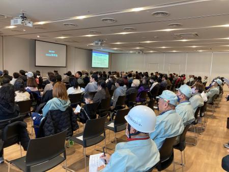 ガリレイグループ本社ビルにて大阪市西淀川区竹島地域