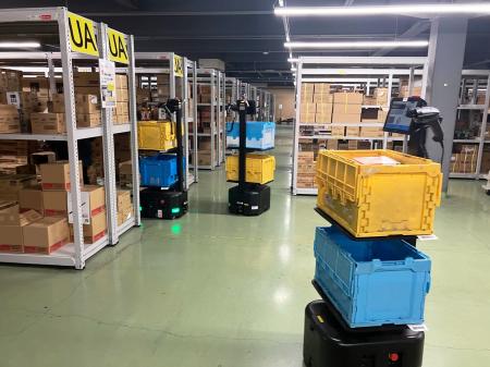 ラピュタロボティクスのピッキングアシストロボット「 ラピュタロボティクスのピッキングアシストロボット「