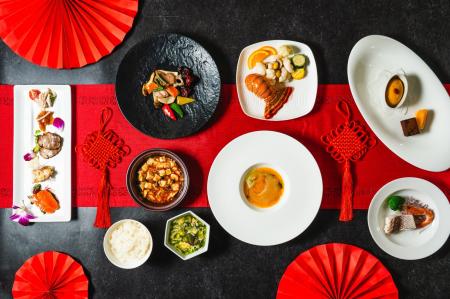 生ロブスター・上海蟹・吉切鮫を楽しむ 