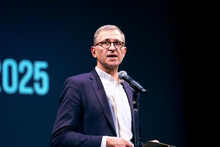 Franceに学ぶ公共文化政策・Art &Espace Louis Vuitto Franceに学ぶ公共文化政策・Art &Espace Louis Vuitto