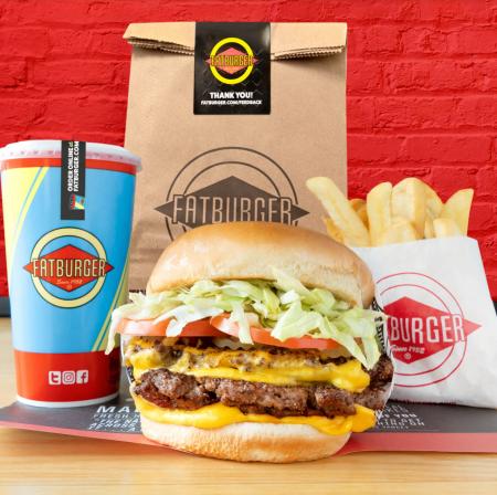 California, USA 発の人気ハンバーガーブランド “FATB