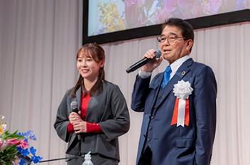 創立40周年記念パーティをホテルニューオータニで開催 創立40周年記念パーティをホテルニューオータニで開催