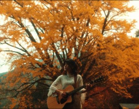 島根出身18歳、気鋭のシンガーソングライター“こはる” 島根出身18歳、気鋭のシンガーソングライター“こはる”