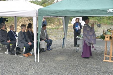 プリントネット、サーモン陸上養殖試験用設備が完成 プリントネット、サーモン陸上養殖試験用設備が完成