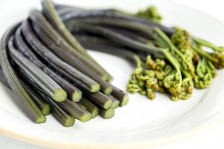 「プレミアム西わらび 醤油漬け」2025年版 発売 「プレミアム西わらび 醤油漬け」2025年版 発売