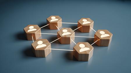 不動産投資家専用アプリ「MYHer’s Community(マイハ 不動産投資家専用アプリ「MYHer’s Community(マイハ