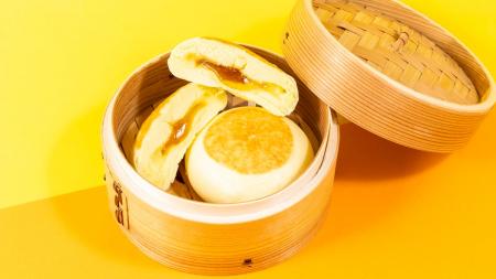 スイーツ系中華まん4年連続売上No.1！（※）ファミマ冬