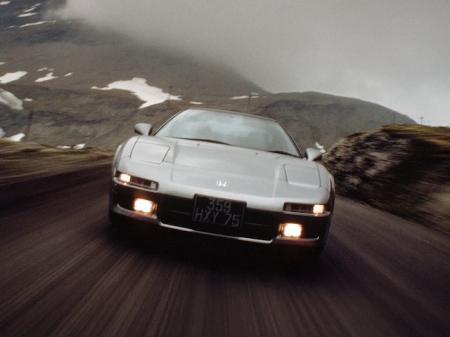 HONDAのスポーツモデルをレストアする「Honda Heri...