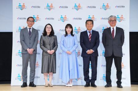 川栄李奈さんが“上手な医療のかかり方”を来場者と一緒