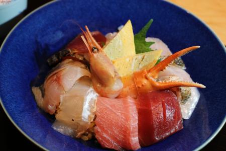 鮨処こだわりの産地直送の贅沢ネタが10種！「GENTLE極