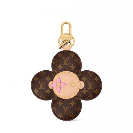 【ルイ・ヴィトン】メゾンの魅力溢れるマスコット「ヴ