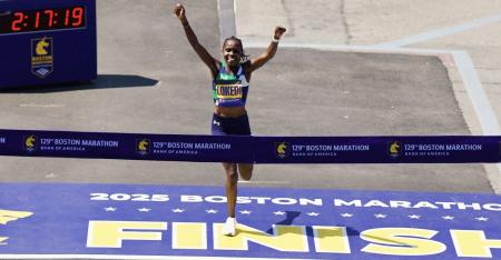 アンダーアーマー 新作「UA ベロシティ」シリーズ 3モ