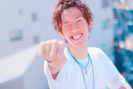 『パチトモ』プレミアムイベントにスカイピース・テオ