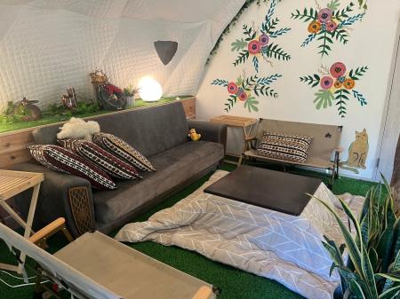 こたつで鍋パ(ハート) 映えテントで女子会♪暖房・トイ こたつで鍋パ(ハート) 映えテントで女子会♪暖房・トイ