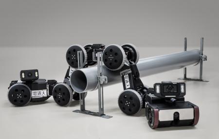 電気通信大学・大末建設・ミサワホームが床下点検ヘビ