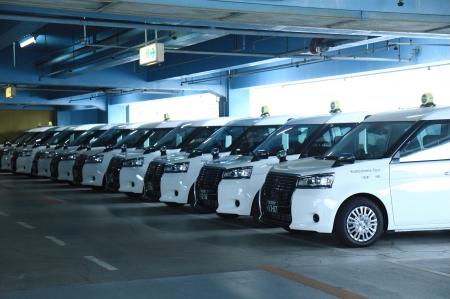 newmoグループがゼロから立ち上げたタクシー営業所「