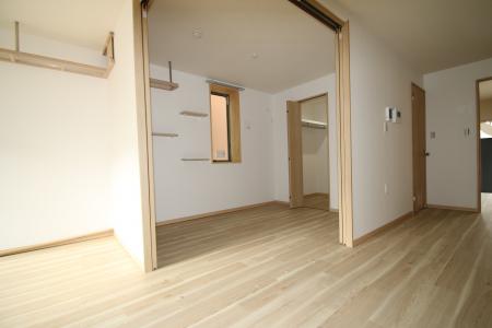 【株式会社オンテック】ねこと暮らすための、アパート