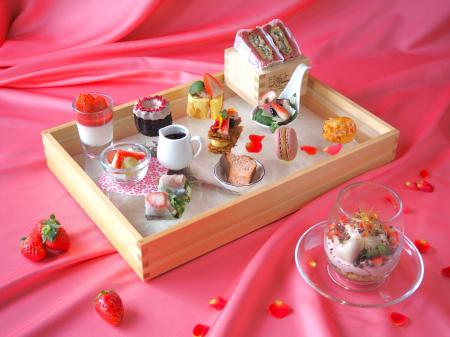 【メルキュール京都ステーション】旬のいちごを贅沢に