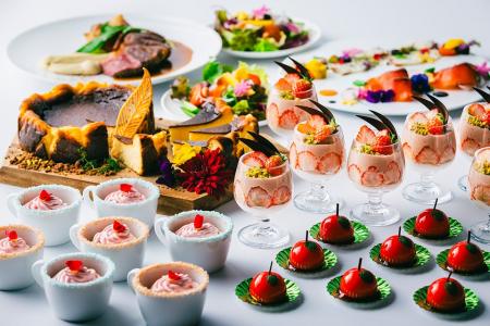 開業2周年記念！夜なのに人気のアフターヌーンティー×