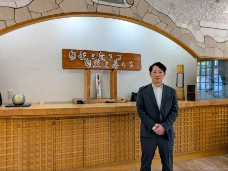 社会福祉連携推進法人WTBASE、未経験でもfreee人事労