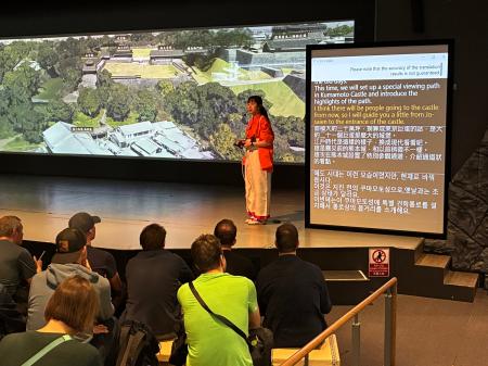 TOPPAN、国産多言語翻訳LLMを用いた次世代自動同時通