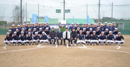 総合リノベーションの正和工業が庄和リトルシニアへピ