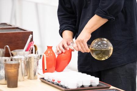 世界的にもユニークな「温めて飲む酒」の魅力とは ～