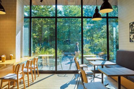 インテリアのオリバー、FSC(R)認証家具シリーズ「+U」