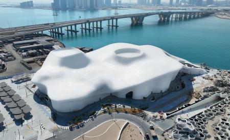 アブダビのサディヤット文化地区のミュージアム「team