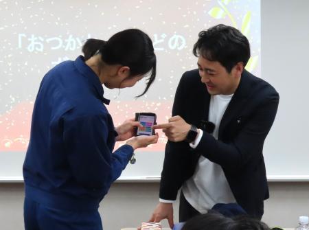 【鳥羽商船高専】商船学科学生がクラウド型船員労務管