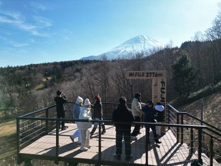 富士山のスキー場「ふじてんスノーリゾート」では「富