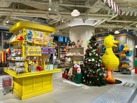 【セサミストリートマーケット】阪神梅田本店、オープ