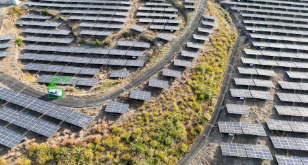 人が巡回する時代から「ドローン×AI」の時代へ-ドロー