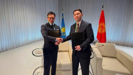 「中央アジア＋日本」対話・首脳会合で、森林火災×気