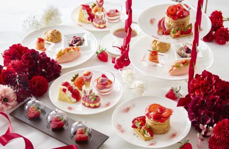 【ホテル日航大阪】「苺アフタヌーンティーセット WIN